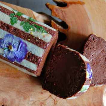 黒酢を使ったチョコレートスイーツ（テリーヌショコラ）