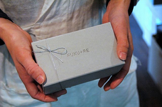 結婚式やウエディングの引き菓子にも人気のおしゃれなお菓子詰め合わせギフト。